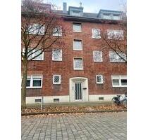 2ZKDB – Dachgeschosswohnung, neu renoviert! - Krefeld Benrad