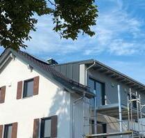 Helle 3-Zimmer Dachgeschosswohnung mit Balkon - Schwabmünchen