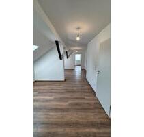 3,5 Zimmer DG - Ergolding - Einbauküche - Gartenabteil