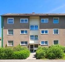 Wir renovieren für Sie! 2 - Zimmer Wohnung mit neuem Duschbad, Laminatboden und Balkon in Ahlen!