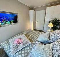 Neu renovierte Ferienwohnung direkt an der Seebrücke Zingst! Ab