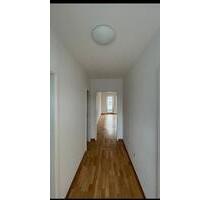 Schöne Penthouse Wohnung in Stadtzentrum Gaggenau zu vermieten