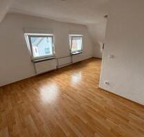 Schöne 2-Zimmer-Dachgeschosswohnung mitten in Reiskirchen
