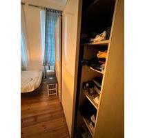 Ein Zimmer - 650,00 EUR Kaltmiete, ca.  60,00 m² in Berlin (PLZ: 13086) Pankow