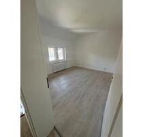 Mehrfamilienhaus mit Ladenlokal - Duisburg Essenberg