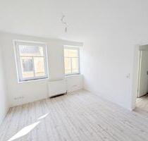 Sehr schöne Wohnung, neu voll saniert, in super Lage, 30 Meter zum Großer Markt, Perleberg