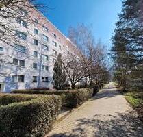 **FRISCH RENOVIERT**4-Zimmer-Wohnung Balkon 1.OG Bad mit Wanne ab 01.09.2025 - Leipzig West
