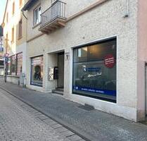 TOP Ladenlokal in 1A Lage FriseurBüro oder Ähnliches sofort Frei - Sankt Wendel