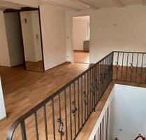 3,5 Zimmer Wohnung mit Garage und EIGENEM Garten in Pfeffingen - Balingen