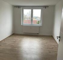 Wunderschöne 3-Raum-Wohnung mit Balkon und Garage in Halle - Halle (Saale) Büschdorf