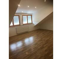 Sonnige 3-Zimmer-Dachgeschosswohnung in Tapfheim – ab 01.12.2025