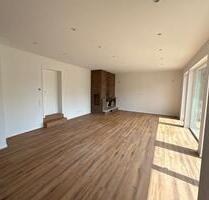 Kernsanierte 5-Zimmer Wohnung - 1.487,00 EUR Kaltmiete, ca.  129,00 m² in Wennigsen (Deister) (PLZ: 30974)
