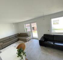 4 Zi - Wohnung zu vermieten - 1.100,00 EUR Kaltmiete, ca.  82,50 m² in Öhringen (PLZ: 74613)