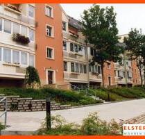 Komplett sanierte 2-Raum-Wohnung! Bad mit Wanne und Fenster Großes Wohnzimmer mit Erker! - Gera