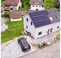 Großzügiges Haus - 1.700,00 EUR Kaltmiete, in Gernsbach (PLZ: 76593)