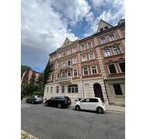 Aktuelle Renovierung einer schönen 2-Raum-Wohnung in Meißen!