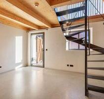 Tradition neu interpretiert: 3,5-Zimmer-Maisonette-Wohnung in historischem Bauernhaus - München Thalkirchen-Obersendling-Forstenried-Fürstenried-S