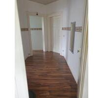 Schöne 2 12 Zimmer Wohnung - 500,00 EUR Kaltmiete, ca.  71,10 m² in Bad Oeynhausen (PLZ: 32545)