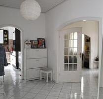 Helle 2,5 Zi-Wohnung mit Balkon in Essen Holsterhausen