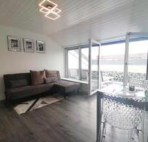 Sanierte 2-Zimmer Whg mit Dachterrasse, EBK u Möbliert - ab 15.09 - Kornwestheim