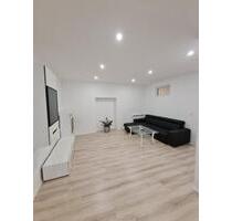 Wohnung mieten 4 Zimmer - 1.200,00&nbsp;EUR Kaltmiete, ca.&nbsp; 115,00&nbsp;m&sup2; in Bremerhaven (PLZ: 27570) Geestemünde