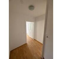Helle 3-Zimmer-DG-Wohnung mit Charme in ruhiger, zentraler Lage - Nürtingen
