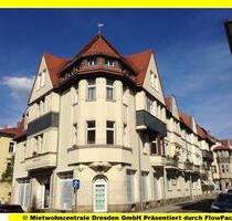 Geräumige 4-Raum Wohnung. mit Parkett, 2 Bädern, Wohnküche und Balkon am Weißen Hirsch!! - Dresden Loschwitz