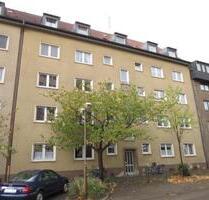Schöner Wohnen in dieser sanierten 2-Zi.-Wohnung mit Balkon! - Duisburg Duisburg-Mitte