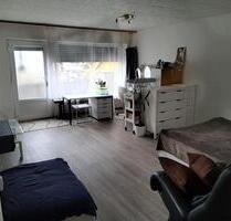 4-5 Zimmerwohnung, Küche, Bad, große Terrasse Linden-Leihgestern