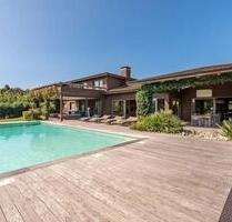 Schöne Ferienvilla auf Korsika - 441,00 EUR Kaltmiete, in Wuppertal (PLZ: 42103) Elberfeld