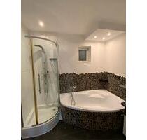 Moderne,helle 3,5-Zimmer-Wohnung mit Terrasse und schönem Ausblic - Mosbach