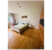 3 Zimmer Wohnung Möbliert - 1.500,00 EUR Kaltmiete, in Frankfurt am Main (PLZ: 60528) Niederrad