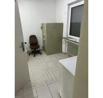 Ladenlokal - 600,00 EUR Kaltmiete, ca.  62,00 m² in Wenden (PLZ: 57482)