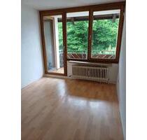 2-Zimmer-Wohnung mit Balkon - 590,00 EUR Kaltmiete, in Stuttgart (PLZ: 70469) Feuerbach