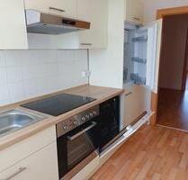 Dachgeschoss - 3 Räume - Balkon - EBK - Tageslichtbad - ab März 26 - Leipzig Nordost