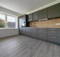 Schöne Wohnung im 1. OG mit großem Balkon - Weener