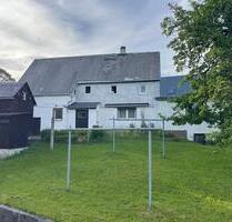 Haus auf wunderschönem Grundstück 900 o.1560qm, renovierte Whg. - Thum