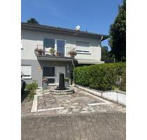 Großes Wohnhaus m. 2 Wohneinheiten im mediterranen Stil v. privat - Hargesheim