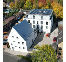 Exclusive 3 Zi. Wohnung, TOP Ausstattung + Lage, Aufzug, Balkon - Bergheim Ahe