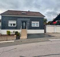 Zweifamilienhaus in ruhiger Lage Radevormwald