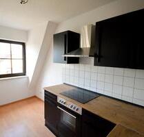 2-Raum-Dachgeschoss - Zentral & Ruhig. - Zwickau