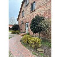 Haus inklusive Pferdestallung und Reithalle - Küsten