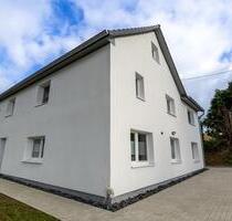 Moderne Wohnung 3 Zimmer 75qm mit Einbauküche - Etzbach