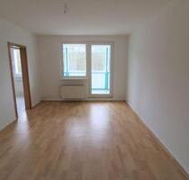 + 3 Raumwohnung mit Einbauküche + - Schwerin Mueß