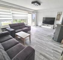 6-Zimmer-Reiheneckhaus inkl. 2 Garagen in Zirndorf provisionsfrei