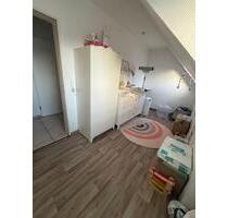 3.5 ZKB im MFH Geestemünde - 550,00&nbsp;EUR Kaltmiete, ca.&nbsp; 85,00&nbsp;m&sup2; in Bremerhaven (PLZ: 27572) Wulsdorf