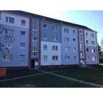 Zuhause fühlen: interessante und sanierte 3-Zimmer-Wohnung mit Balkon, sofort anmietbar! - Lübeck Sankt Lorenz Nord