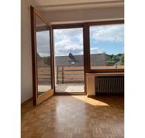 Viel Platz - Sonnige 3 Zimmer 110 m2 mit Balkon in der Nordstadt - Radevormwald