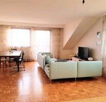 2.5 Zimmer DG-Wohnung - 900,00 EUR Kaltmiete, in Karben (PLZ: 61184)