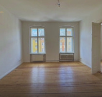 Modernisierte 4-Zimmer-Altbauwohnung im Erstbezug im belebten Berlin-Wedding